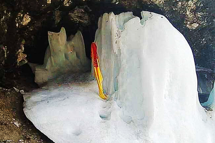 Timmersain Mahadev Cave - Baba Barfani