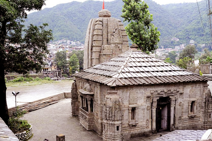 Triloknath Temple