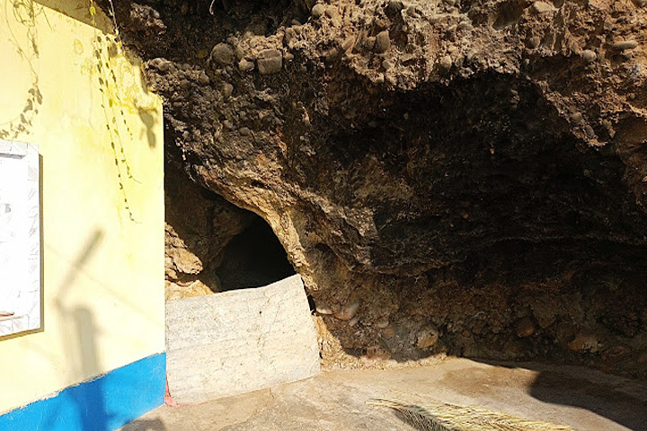 Vyas Cave