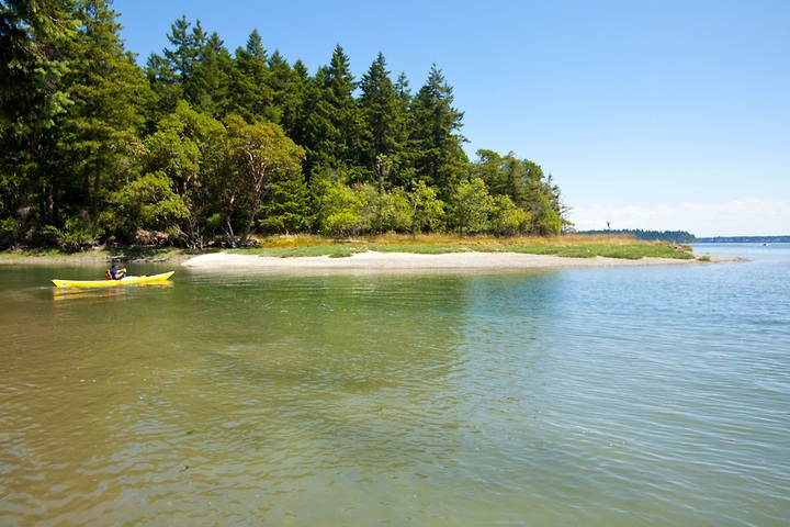 1523263825503-hopeisland.jpg