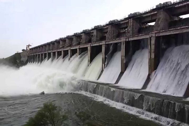1523263915114-karimnagar.jpg