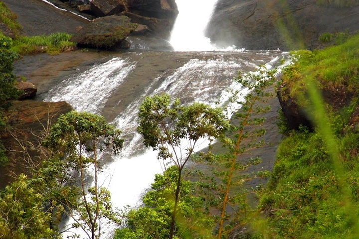 1523333666379-Vagamon-Falls-Vagamon.jpg