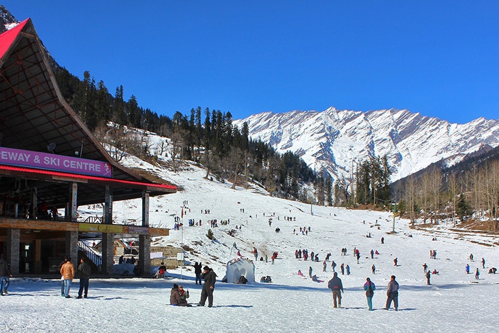 1525761987898-manali-2035750_1920.jpg