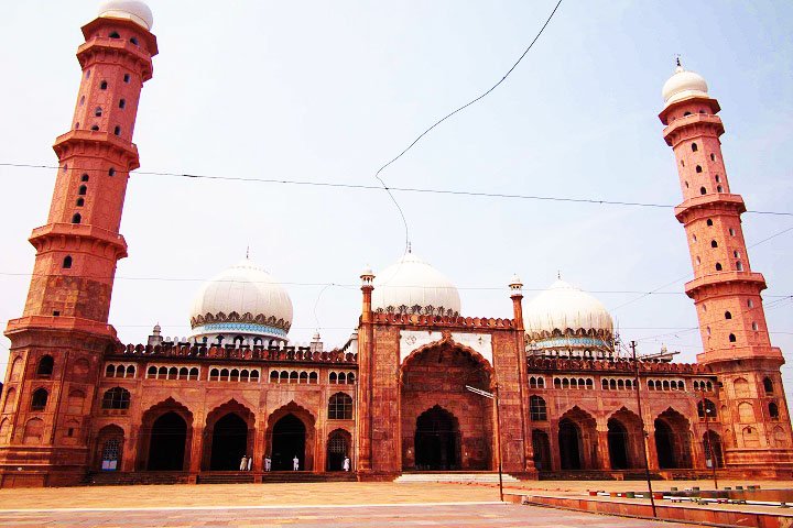 Taj Ul Masjid