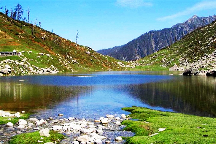 Kareri Lake