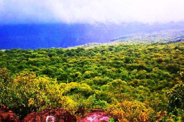 Connaught Peak in Mahabaleshwar