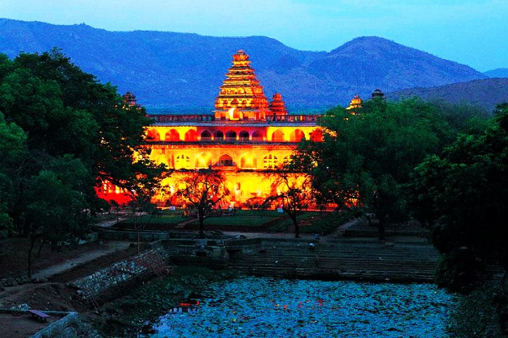 Chandragiri Fort