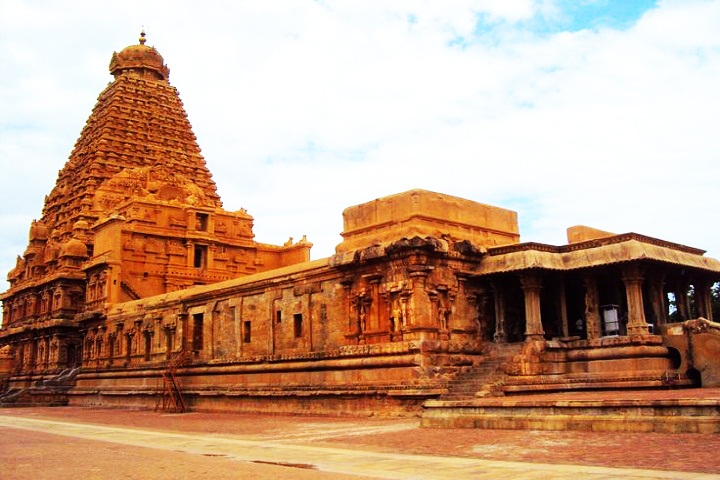 Sri Rajarajeswara Temple