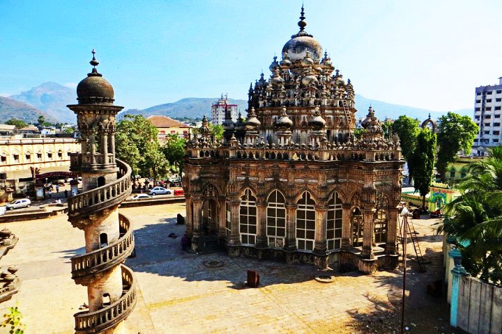 Mahabat Maqbara