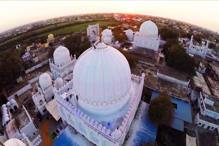 Hazrat Khwaja Banda Nawaz Dargah