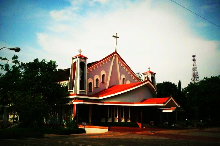 Holy Rosary Church