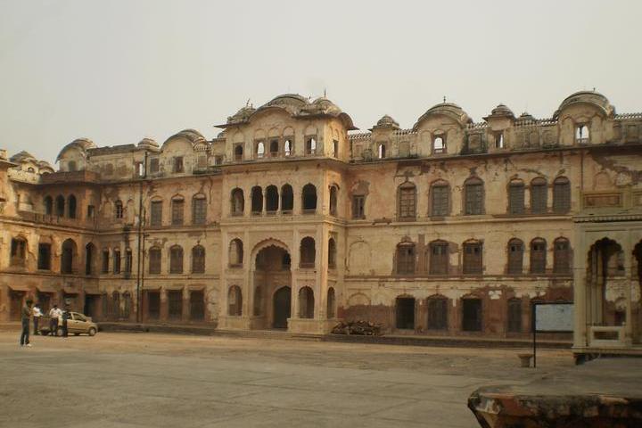 Sheesh Mahal