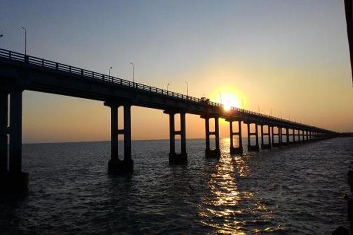 Annai Indira Gandhi Road Bridge