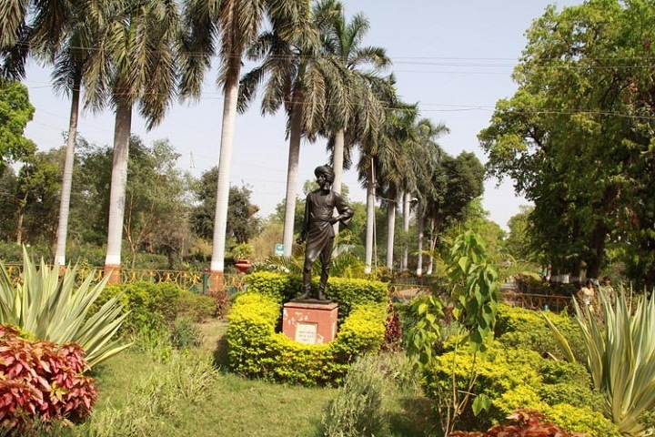 Sayaji Baug