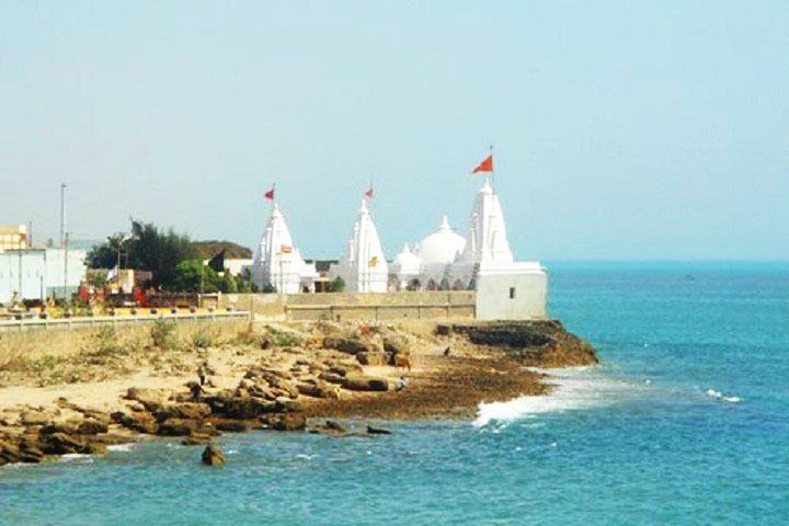 Tukda Miyani beach