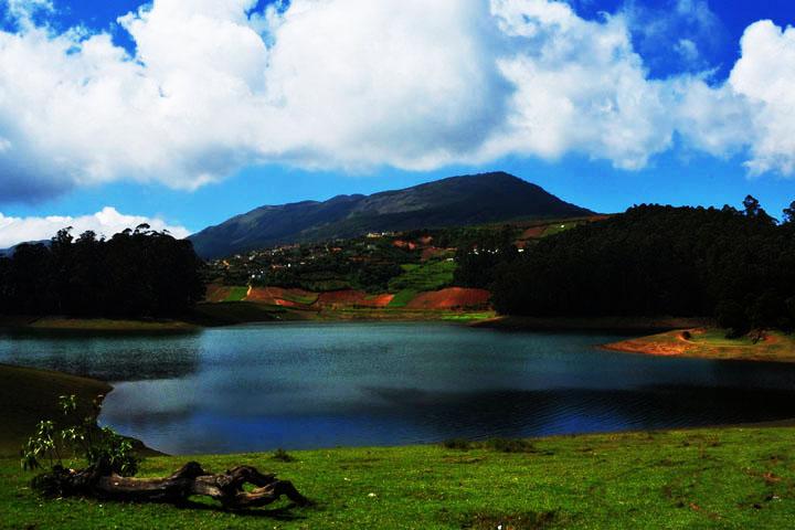 Upper Bhavani Lake