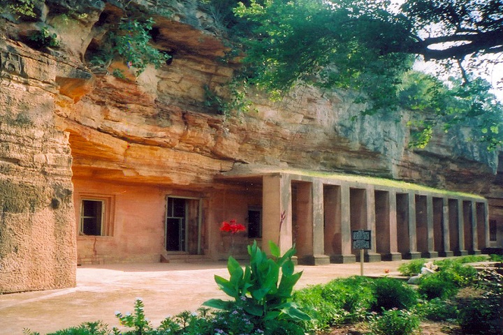 Bagh Buddha Caves
