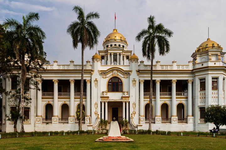 Mahishadal Rajbari