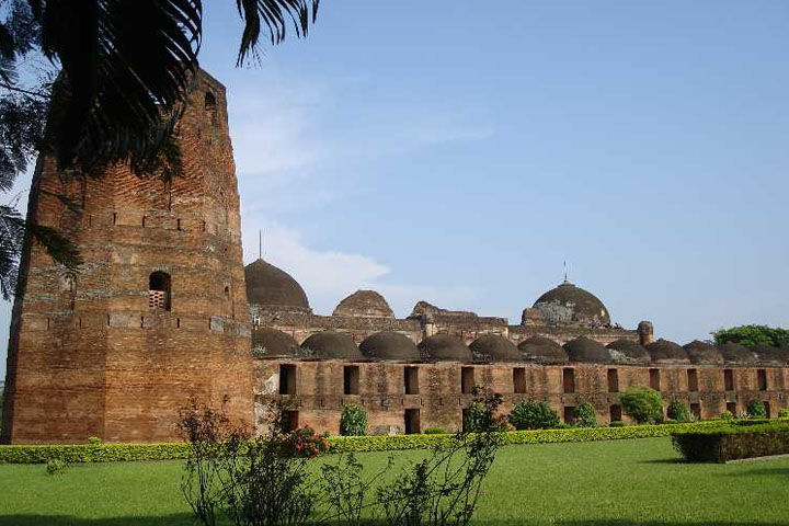 Katra Masjid