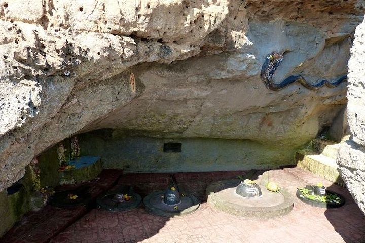 Gangeshwar Temple