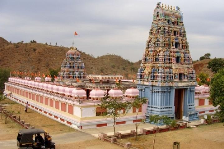 Kamakshi Mandir