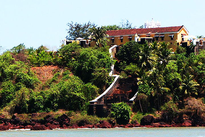 Terekhol Fort