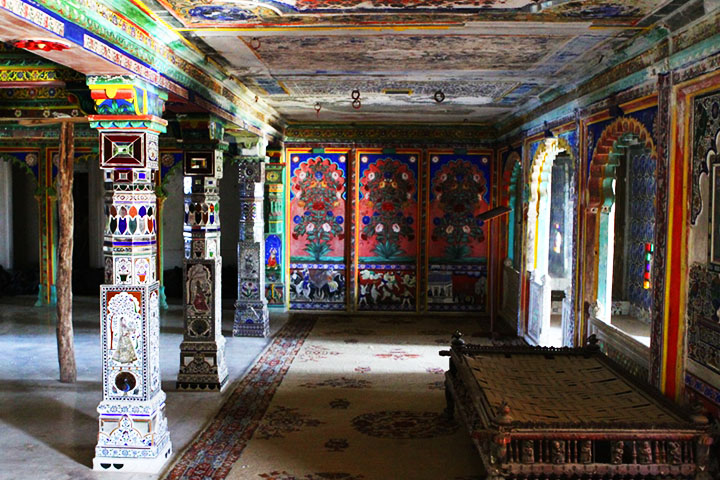 Juna Mahal