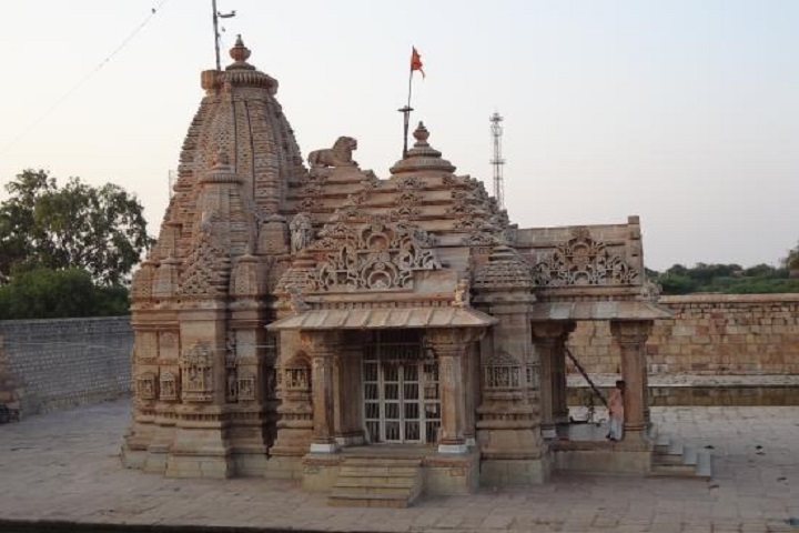 Fatshar Ganpati Mandir Temple