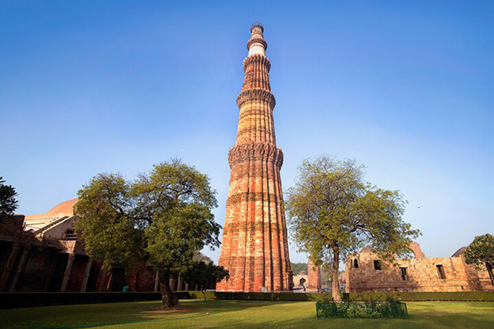 QUTUB MINAR