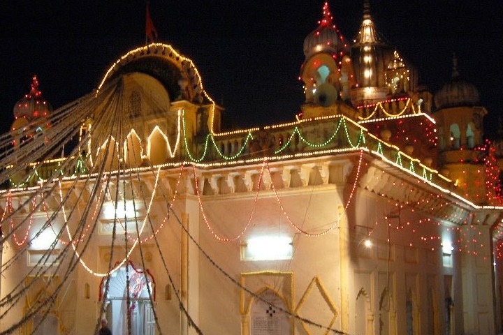 Shri Yugal Kishor Ji Mandir