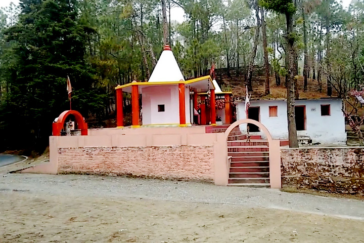 https://www.clearholidays.com/hbimages/desktop/location/1710250513792-Dana-Golu-Devta-Banner-Almora-Uttarakhand.jpg