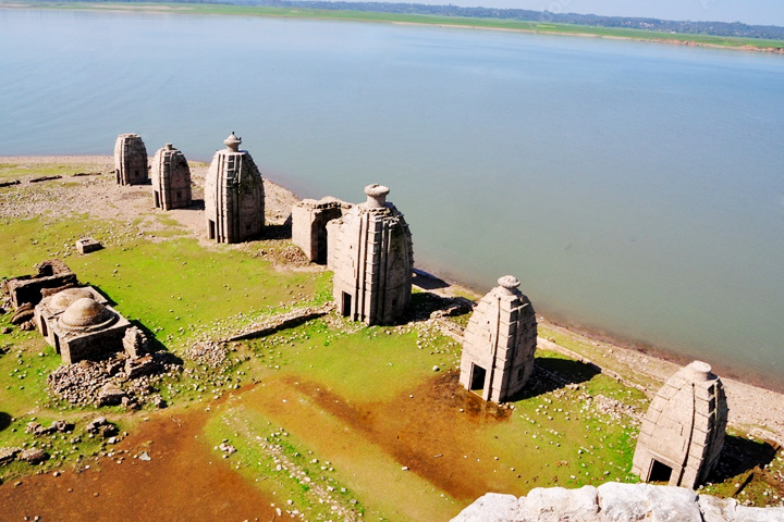 Bathu ki Ladi Temple