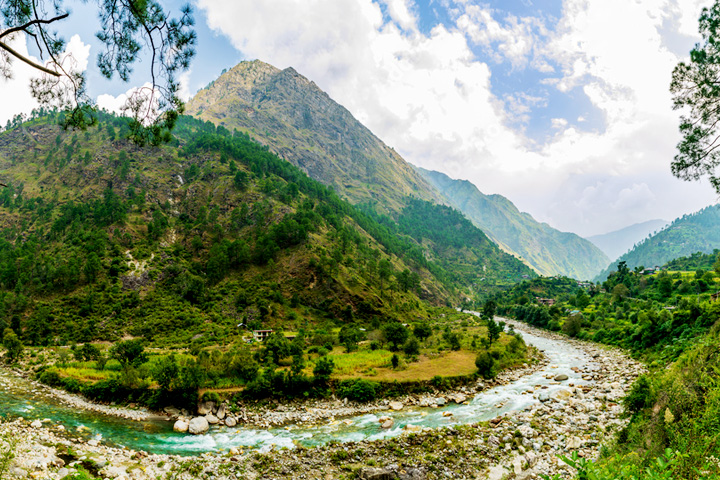 Tirthan River