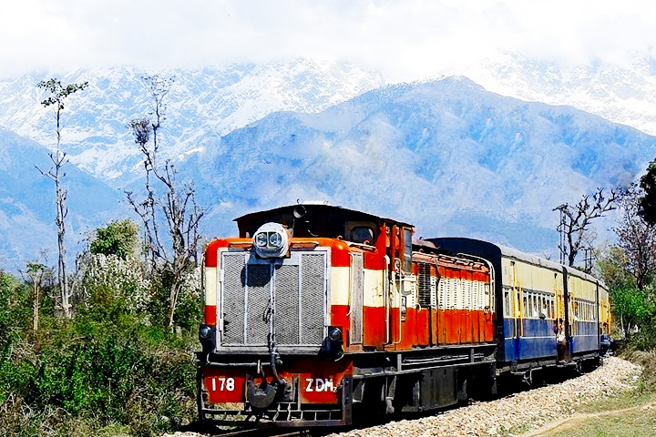 Kangra Valley Railway (Kangra Queen Toy Train)