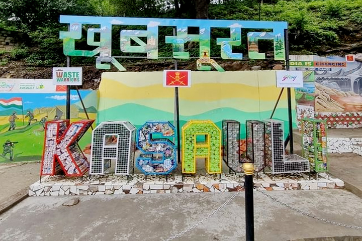 Mall Road Kasauli